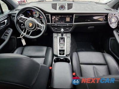 Zdjęcie 8 z 14 samochodu: 2019 PORSCHE MACAN S VIN:WP1AB2A59KLB32579 - miniatura