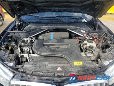 Zdjęcie 12 z 12 samochodu: 2016 BMW X5 XDR40E VIN:5UXKT0C51G0S76316 - miniatura