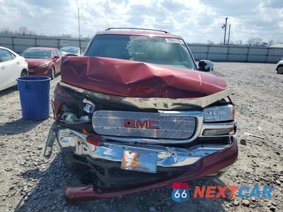 Piąte zdjęcie samochodu w środku: 2001 GMC YUKON VIN:1GKEC13T01R151544 - miniatura