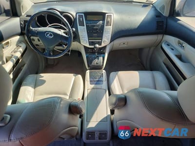 Zdjęcie 8 z 12 samochodu: 2005 LEXUS RX 330 BASE VIN:JTJHA31U350087156 - miniatura