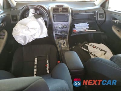 Zdjęcie 8 z 11 samochodu: 2013 TOYOTA COROLLA S VIN:5YFBU4EE7DP141457 - miniatura