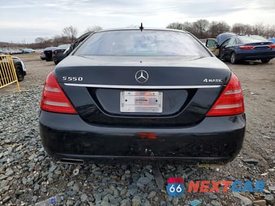 Zdjęcie 6 z 12 samochodu: 2012 MERCEDES-BENZ S 550 4MATIC VIN:WDDNG9EB8CA436986 - miniatura