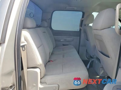 Zdjęcie 10 z 12 samochodu: 2007 GMC NEW SIERRA C1500 VIN:2GTEC13C371634880 - miniatura