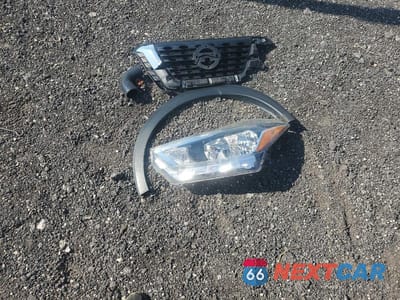 Zdjęcie 12 z 12 samochodu: 2018 NISSAN KICKS SV VIN:3N1CP5CU4JL543721 - miniatura