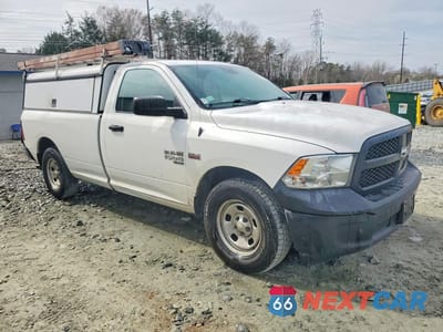 Czwarte zdjęcie samochodu z boku: 2019 RAM 1500 CLASSIC TRADESMAN VIN:3C6JR6DT9KG505171 - miniatura