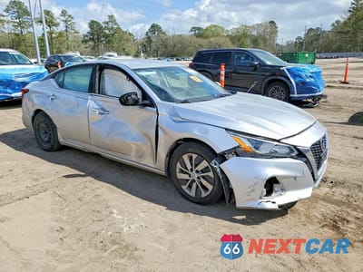 Czwarte zdjęcie samochodu z boku: 2019 NISSAN ALTIMA 2.5 S VIN:1N4BL4BV2KC228816 - miniatura