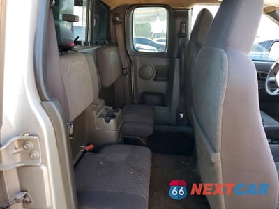 Zdjęcie 10 z 12 samochodu: 2004 GMC CANYON VIN:1GTDT196948131621 - miniatura