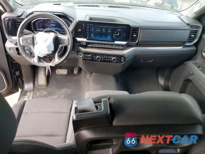 Zdjęcie 8 z 12 samochodu: 2025 CHEVROLET SILVERADO K1500 LT-L VIN:3GCPKKEK4SG285590 - miniatura