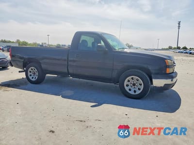 Czwarte zdjęcie samochodu z boku: 2006 CHEVROLET SILVERADO C1500 VIN:3GCEC14X26G261063 - miniatura