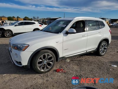 2015 BMW X3 SDRIVE28I 5UXWZ7C51F0M83182 - główne zdjęcie licytacji z USA - miniatura