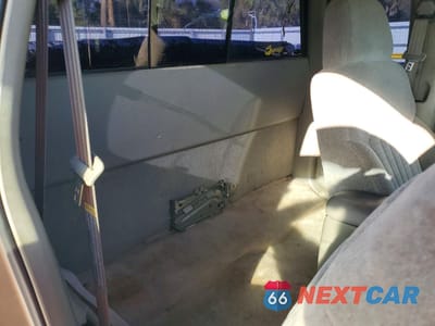 Zdjęcie 10 z 12 samochodu: 2000 CHEVROLET S TRUCK S10 VIN:1GCCT19W9Y8182571 - miniatura