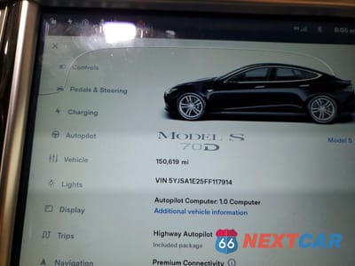 Zdjęcie 9 z 13 samochodu: 2015 TESLA MODEL S VIN:5YJSA1E25FF117914 - miniatura