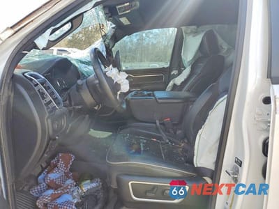 Zdjęcie 7 z 11 samochodu: 2023 RAM 1500 LARAMIE VIN:1C6SRFJT5PN574320 - miniatura