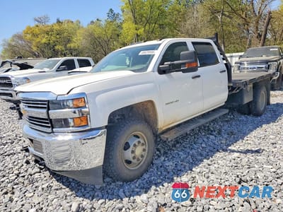 2017 CHEVROLET SILVERADO FLATBED TRUCK 1GB4KYCG3HF107494 - główne zdjęcie licytacji z USA - miniatura