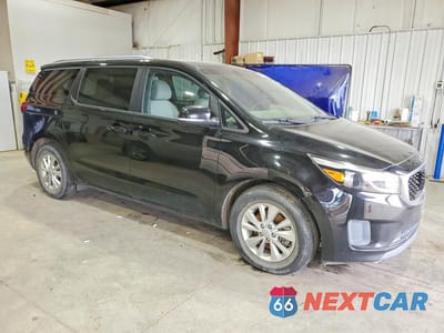 Czwarte zdjęcie samochodu z boku: 2015 KIA SEDONA LX VIN:KNDMB5C19F6030858 - miniatura