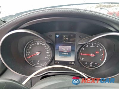 Zdjęcie 9 z 12 samochodu: 2016 MERCEDES-BENZ C 300 4MATIC VIN:55SWF4KB6GU099948 - miniatura