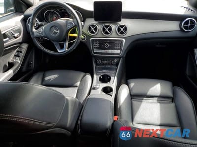 Zdjęcie 8 z 12 samochodu: 2018 MERCEDES-BENZ GLA 250 4MATIC VIN:WDCTG4GB3JJ526779 - miniatura