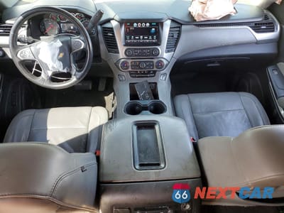 Zdjęcie 8 z 13 samochodu: 2018 CHEVROLET SUBURBAN C1500 LT VIN:1GNSCHKC4JR166144 - miniatura