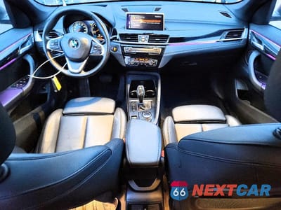Zdjęcie 8 z 12 samochodu: 2020 BMW X1 XDRIVE28I VIN:WBXJG9C01L5P65714 - miniatura