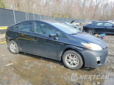 Czwarte zdjęcie samochodu z boku: 2010 TOYOTA PRIUS III VIN:JTDKN3DU8A1275538 - miniatura