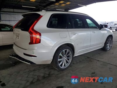 Trzecie zdjęcie samochodu z tyłu: 2022 VOLVO XC90 T8 RECHARGE R-DESIGN VIN:YV4BR0CM2N1810094 - miniatura