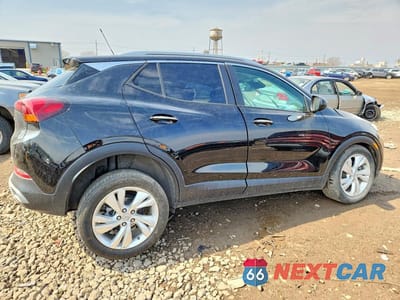 Trzecie zdjęcie samochodu z tyłu: 2025 BUICK ENCORE GX PREFERRED VIN:KL4AMBSP9SB024359 - miniatura