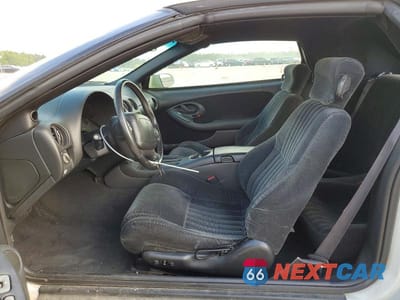 Zdjęcie 7 z 11 samochodu: 2001 PONTIAC FIREBIRD VIN:2G2FS32KX12119036 - miniatura