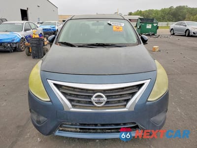 Piąte zdjęcie samochodu w środku: 2017 NISSAN VERSA 1.6 SV VIN:3N1CN7AP1HL893879 - miniatura