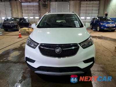 Piąte zdjęcie samochodu w środku: 2020 BUICK ENCORE PREFERRED VIN:KL4CJASBXLB060417 - miniatura