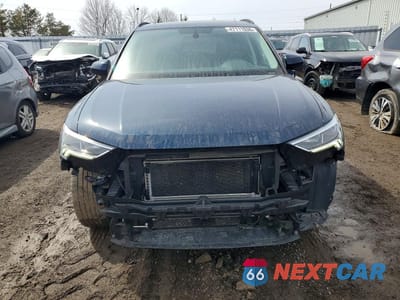 Piąte zdjęcie samochodu w środku: 2020 AUDI Q3 PREMIUM VIN:WA1AECF34L1097589 - miniatura
