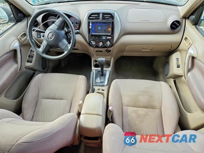 Zdjęcie 8 z 14 samochodu: 2004 TOYOTA RAV4 BASE VIN:JTEHD20V646014420 - miniatura