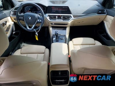 Zdjęcie 8 z 13 samochodu: 2019 BMW 330I VIN:3MW5R1J53K8B01969 - miniatura