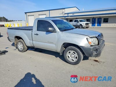 Czwarte zdjęcie samochodu z boku: 2005 TOYOTA TACOMA BASE VIN:5TENX22N25Z118872 - miniatura