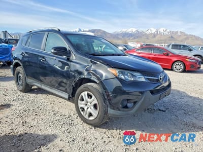 Czwarte zdjęcie samochodu z boku: 2015 TOYOTA RAV4 LE VIN:2T3BFREV4FW352809 - miniatura