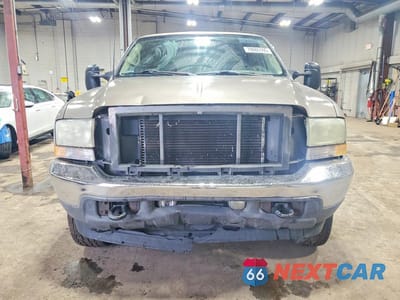 Piąte zdjęcie samochodu w środku: 2002 FORD F350 SRW SUPER DUTY VIN:1FTSW31S62EA75672 - miniatura