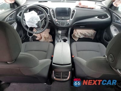 Zdjęcie 8 z 12 samochodu: 2025 CHEVROLET MALIBU LT VIN:1G1ZD5ST1SF140714 - miniatura