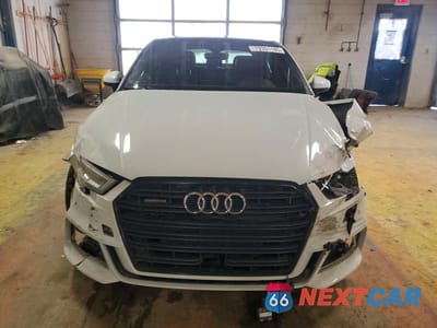 Piąte zdjęcie samochodu w środku: 2020 AUDI A3 S-LINE PREMIUM PLUS VIN:WAUJEGFF1LA041534 - miniatura