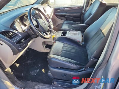 Zdjęcie 7 z 13 samochodu: 2019 DODGE GRAND CARAVAN SXT VIN:2C4RDGCG3KR776564 - miniatura