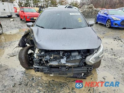 Piąte zdjęcie samochodu w środku: 2020 NISSAN VERSA SV VIN:3N1CN8EV7LL850610 - miniatura