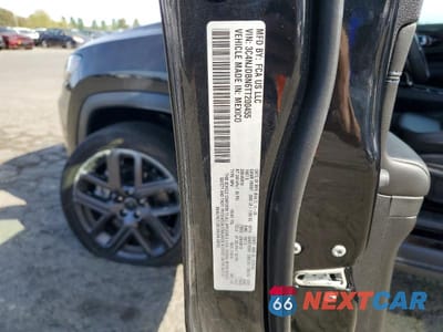 Zdjęcie 13 z 13 samochodu: 2026 JEEP COMPASS LATITUDE VIN:3C4NJDBN6TT200455 - miniatura