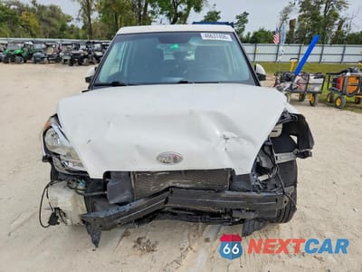 Piąte zdjęcie samochodu w środku: 2012 KIA SOUL + VIN:KNDJT2A67C7480589 - miniatura