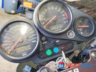 Zdjęcie 7 z 10 samochodu: 2003 YAMAHA FZS10 VIN:JYARN07E43A008249 - miniatura