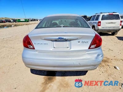 Zdjęcie 6 z 11 samochodu: 2002 FORD TAURUS SES VIN:1FAFP55272G244340 - miniatura