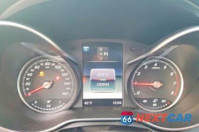 Zdjęcie 9 z 11 samochodu: 2016 MERCEDES-BENZ C 300 4MATIC VIN:55SWF4KB4GU111000 - miniatura