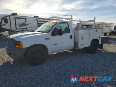 2006 FORD F350 SUPER DUTY 1FDWF36P36EA66726 - główne zdjęcie licytacji z USA - miniatura
