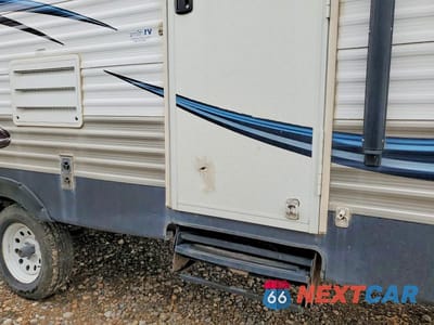 Zdjęcie 9 z 10 samochodu: 2014 KEYSTONE KEYSTONE VIN:4YDT25723EG100780 - miniatura