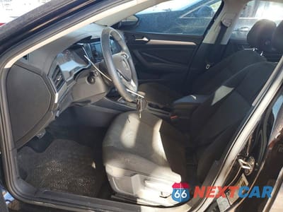 Zdjęcie 7 z 12 samochodu: 2019 VOLKSWAGEN JETTA S VIN:3VWC57BU9KM184035 - miniatura