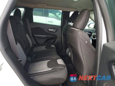 Zdjęcie 10 z 12 samochodu: 2014 JEEP CHEROKEE SPORT VIN:1C4PJLAB9EW222151 - miniatura