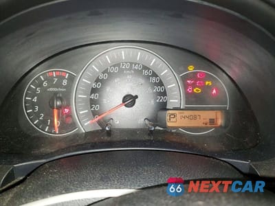 Zdjęcie 9 z 11 samochodu: 2018 NISSAN MICRA VIN:3N1CK3CP1JL256172 - miniatura