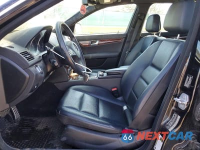 Zdjęcie 7 z 12 samochodu: 2009 MERCEDES-BENZ C 300 4MATIC VIN:WDDGF81X09R082768 - miniatura
